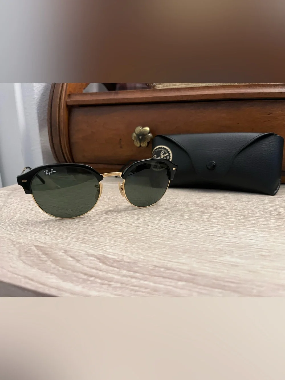 Ray-Ban polished black
